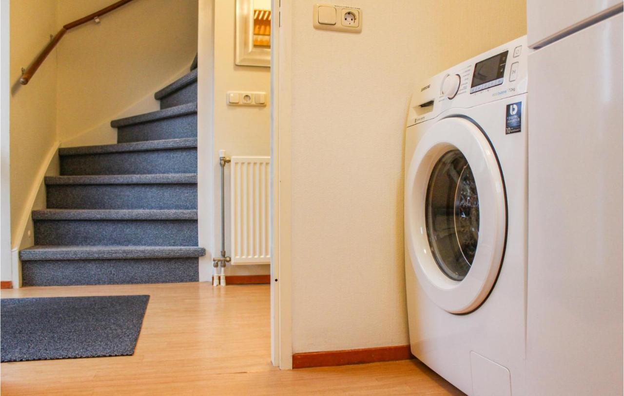 3 Bedroom Lovely Home In Zonnemaire エクステリア 写真