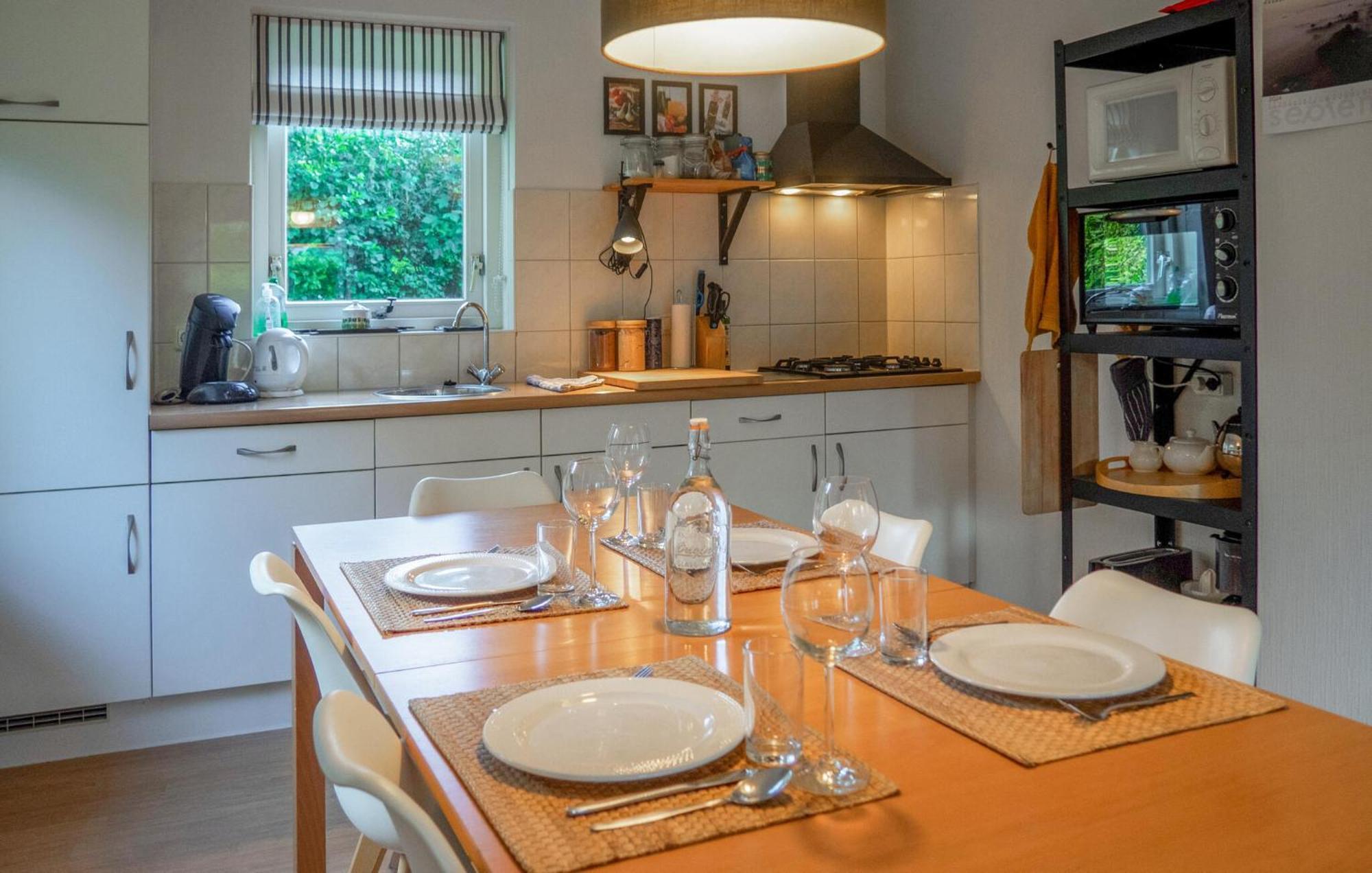 3 Bedroom Lovely Home In Zonnemaire エクステリア 写真